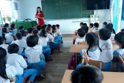 Học  sinh 5 tuổi tham quan Trường Tiểu học Đức Minh